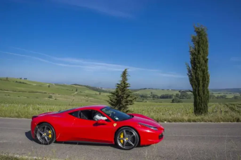 quanto-custa-alugar-uma-ferrari-na-italia-02